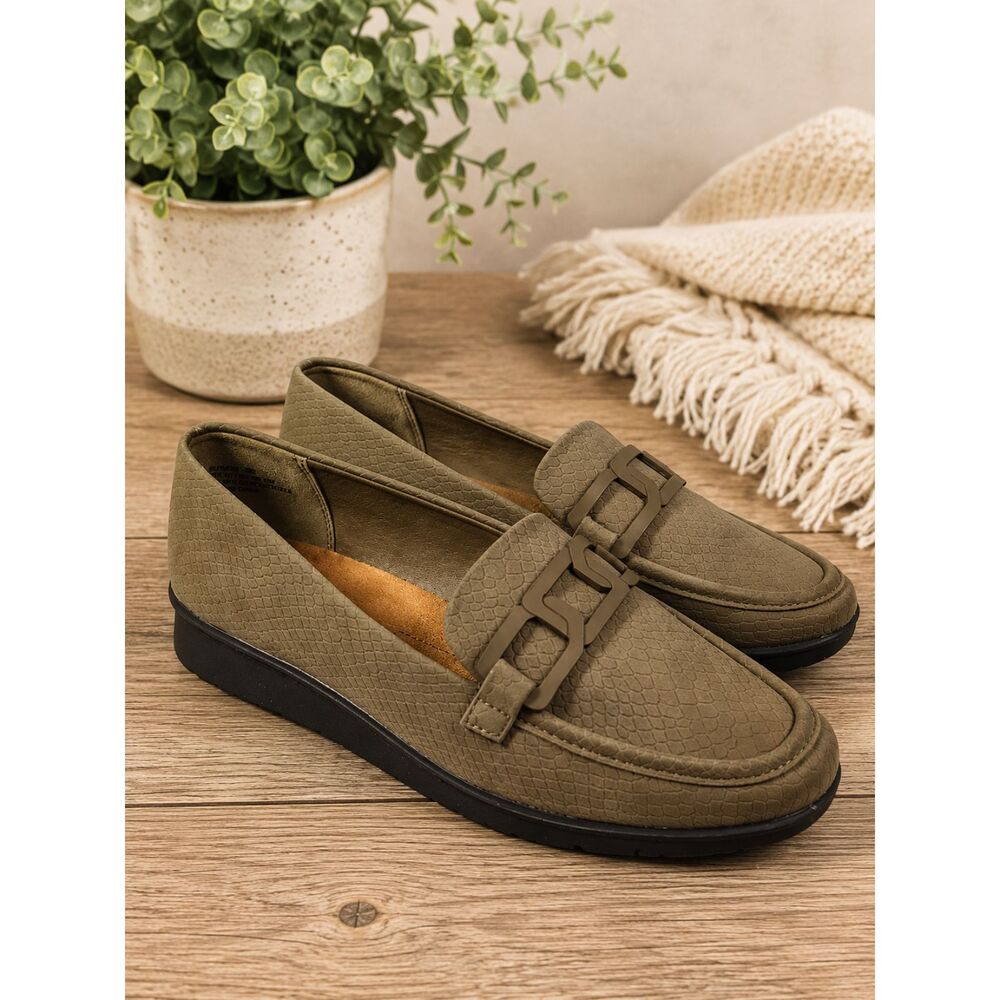 BARETRAPS Addison Truffle Brown Loafers 8 Women's Memory Foam Snakeskin Texture
